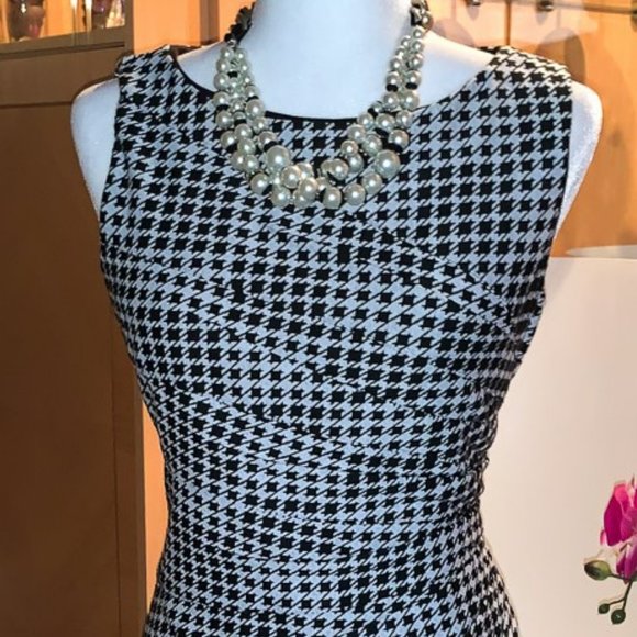 NWT JESSICA SIMPSON HOUNDSTOOTH SHEATH DRESS 8 - Picture 3 of 6